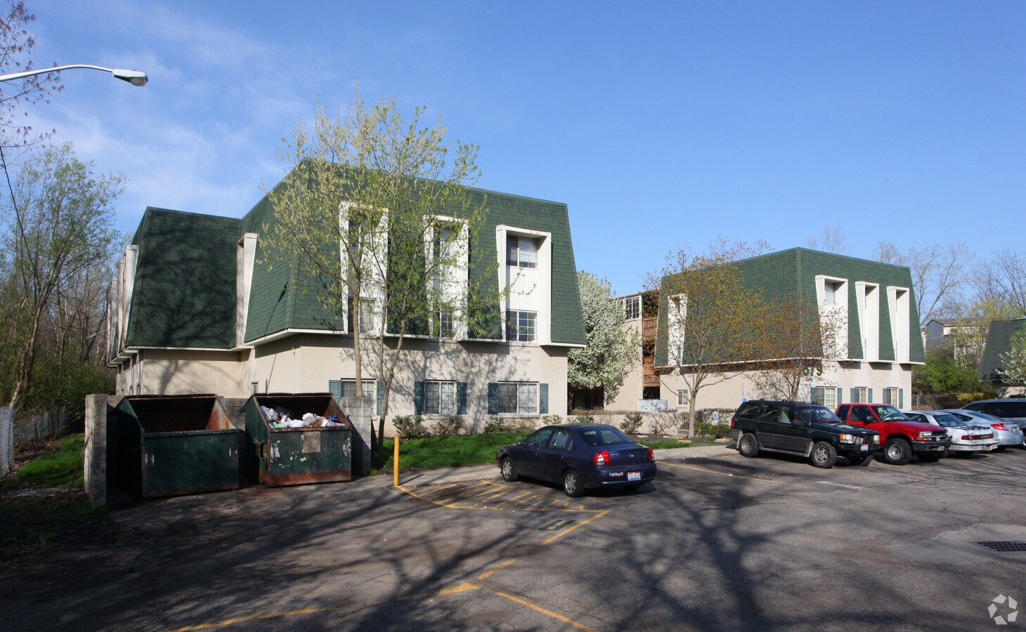 Brittany Hills Apartments - Brittany Hills Apartments