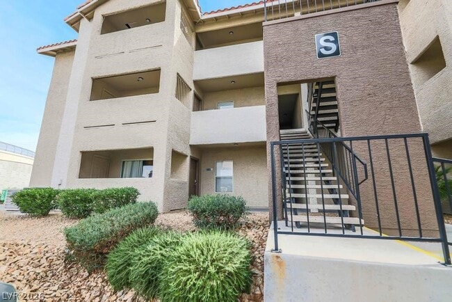 Building Photo - 4200 S Valley View Blvd Unit 3078