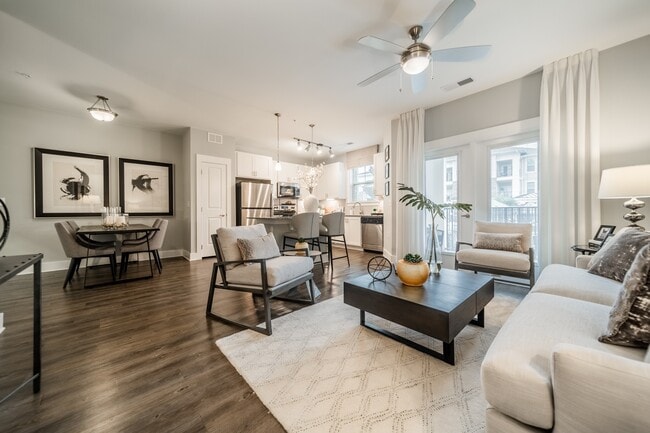 Building Photo - Meridian at Ten Ten