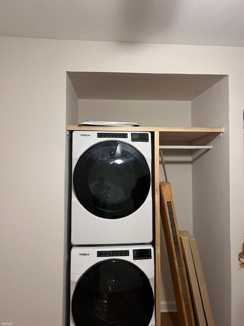 Photo - 2817 Bridge Ave Unidad 2817 Bridge Ave Dwn Back