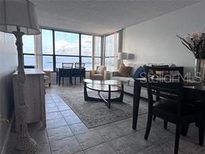 Photo - 300 Woodette Dr Unidad 303