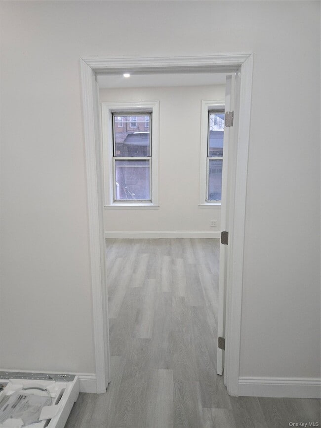 Building Photo - 1136 St Marks Ave Unit 1R