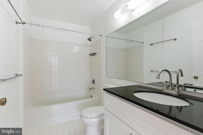 Photo - 30 Voscek Ct Unit 30 Voscek