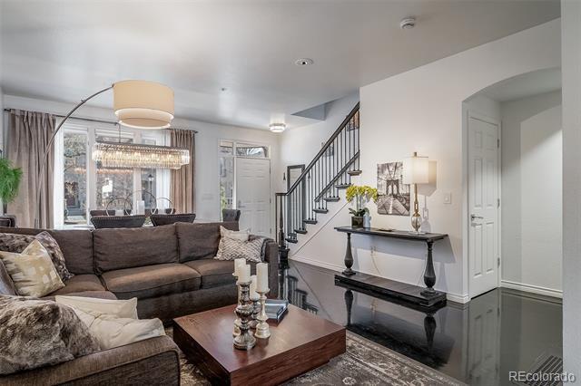 Photo - 13 S Garfield St