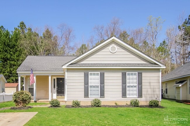 Photo - 8623 Treyburn Dr House
