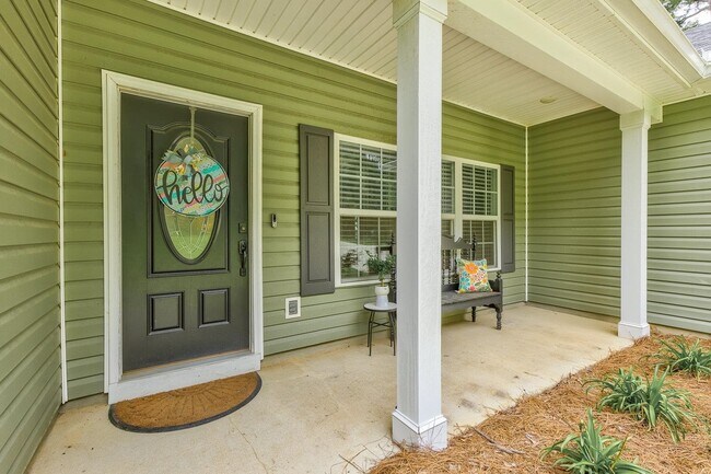 Photo - 6186 Hugh Rd