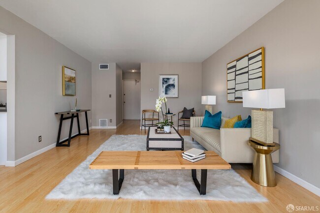 Photo - 65 Hermann St