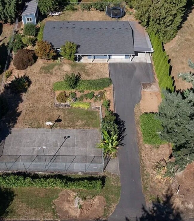 Photo - 56503 Crest St