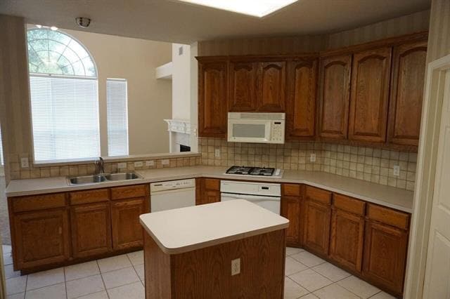 Photo - 3029 Golden Gate Dr