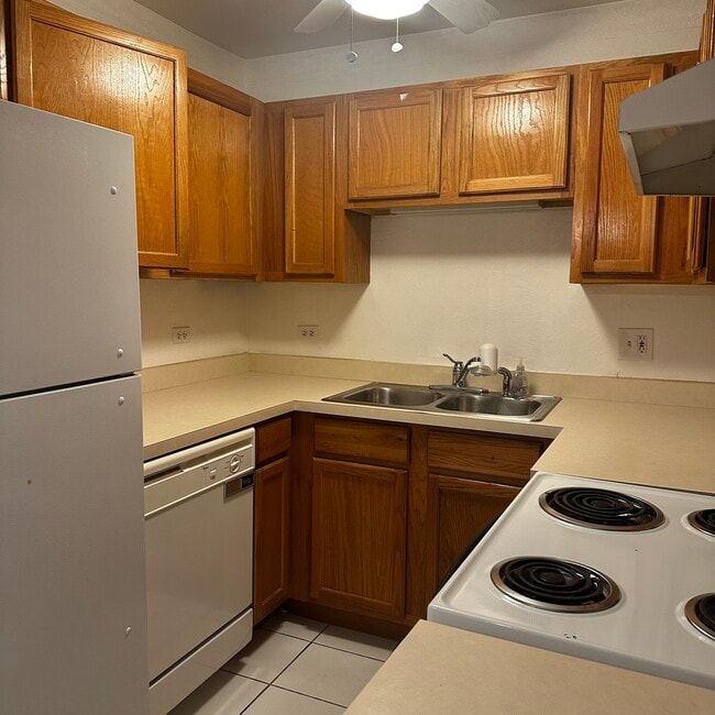 Photo - 2100 Light Road Unit 212