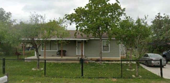 Building Photo - 620 Viewpoint Dr