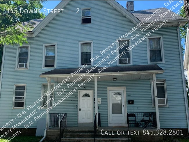 Building Photo - 145 Downs St Unit 2