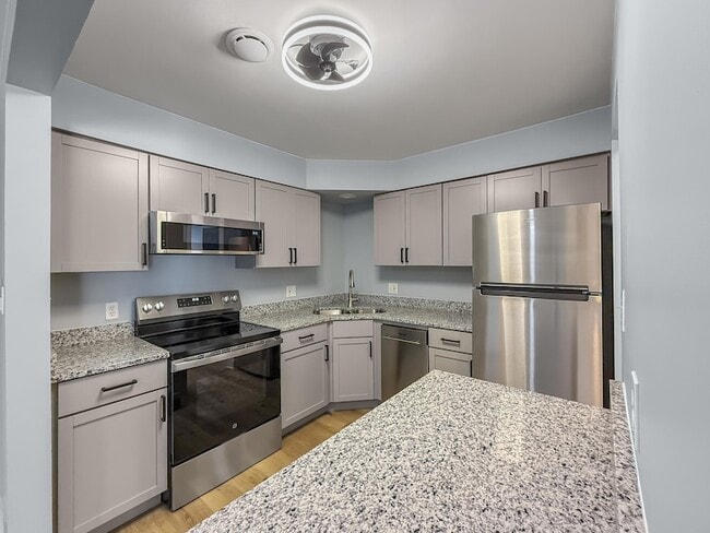 Photo - 2049 Porte Deleau Ct Unit 101