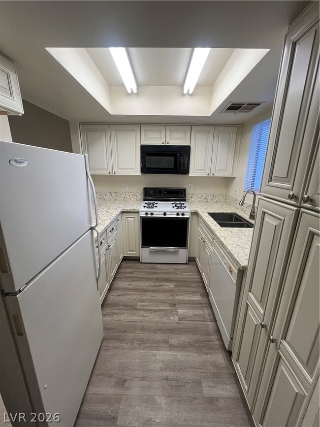 Photo - 7100 W Pirates Cove Rd Unit 1066