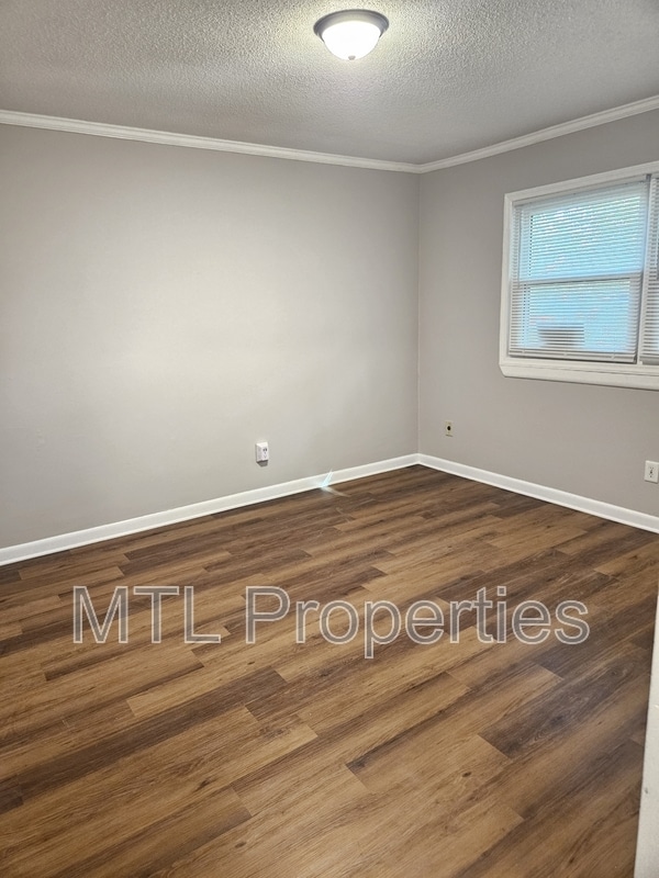 Photo - 1248 Grove Park Ln