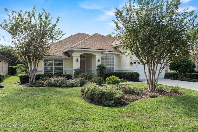 Photo - 293 Edge of Woods Rd