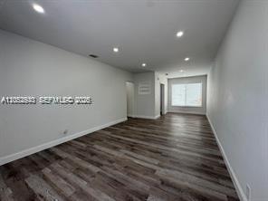 Building Photo - 8201 Abbott Ave Unit 2