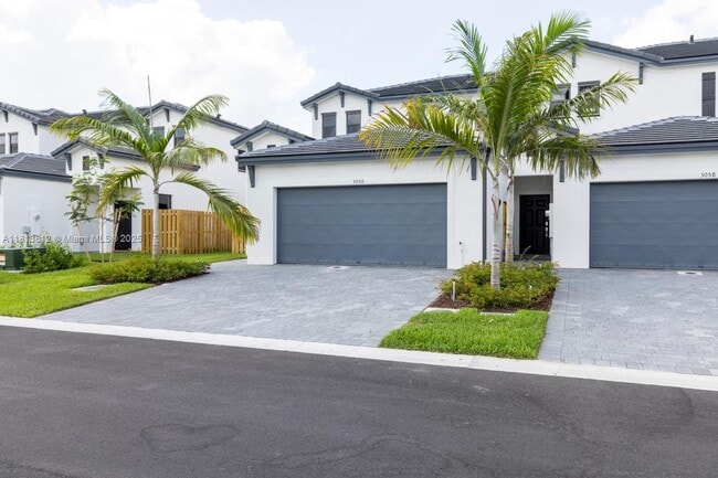 Photo - 3050 Park Pl Townhome