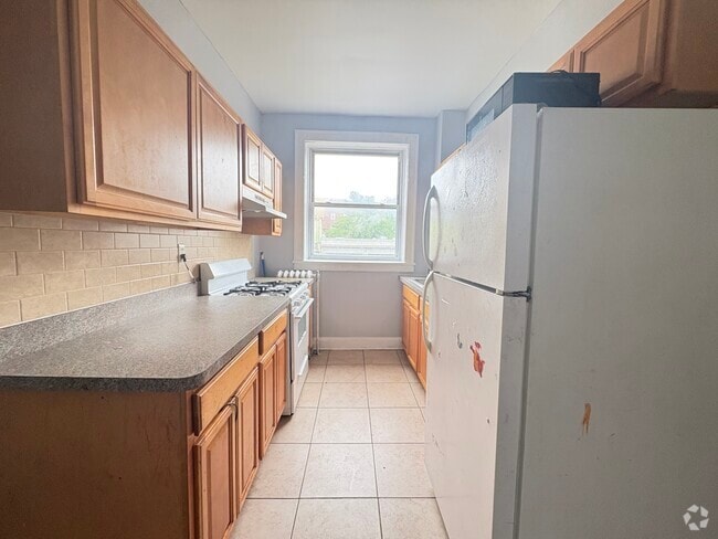 Building Photo - 220 S Harrison St Unit 32 Rental