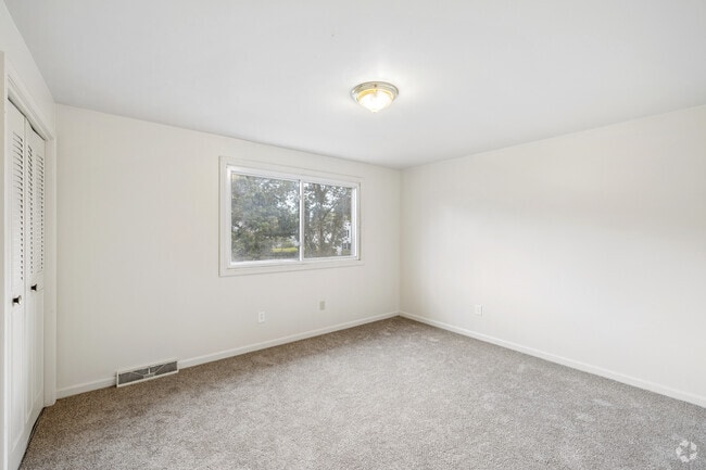 2BR, 1.5BA - 1,040SF - Second Bedroom