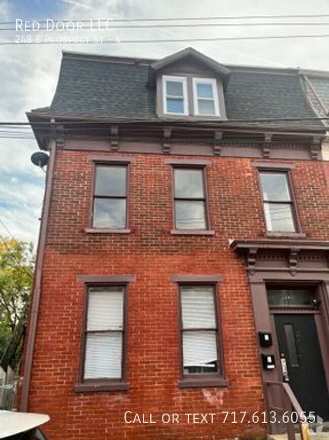 Building Photo - Beautifully renovated 1 bedroom in York City. Unit 4 Rental