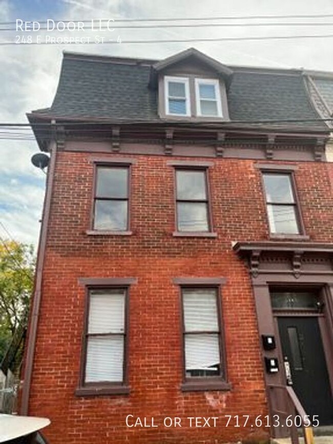 Beautifully renovated 1 bedroom in York City. - Beautifully renovated 1 bedroom in York City. Apartment Unit 4