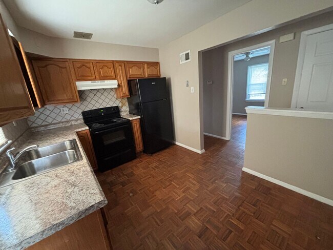 Photo - Charming 3 bedroom home