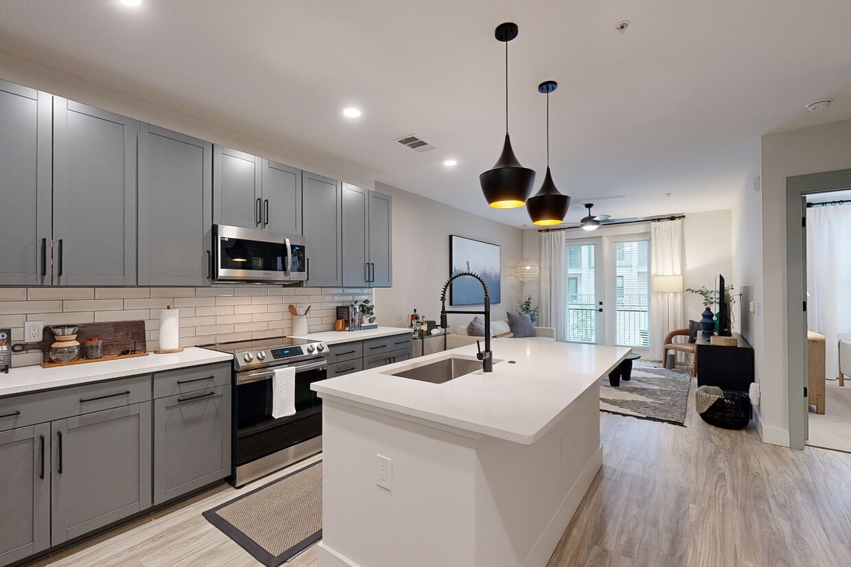 Photo - NOVEL West Midtown by Crescent Communities Apartments