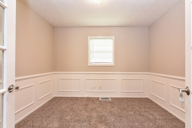 Photo - 160 Swan Lake Dr