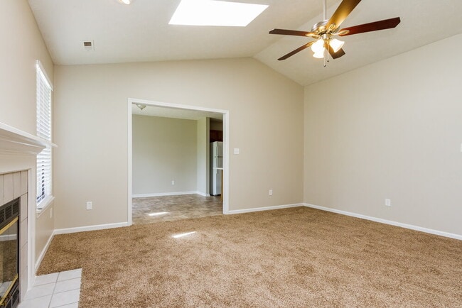 Photo - 5040 Harpers Ln