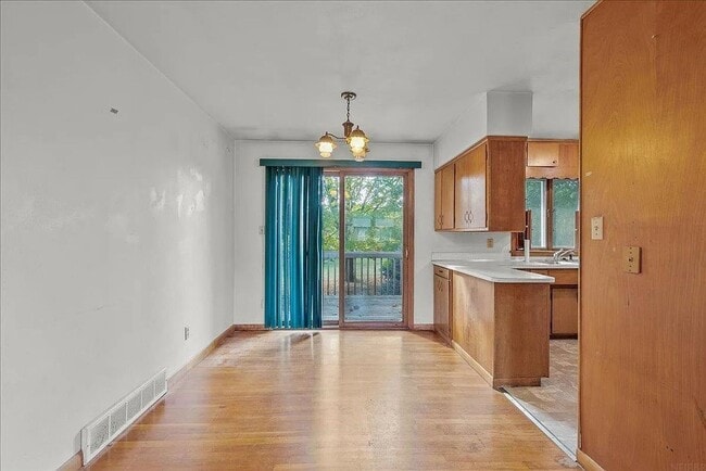 Photo - 4 Bedroom 2 Bath House in Cedar Falls