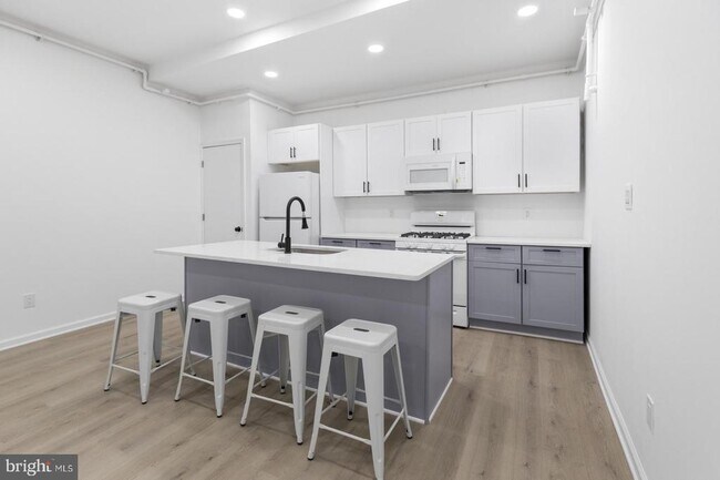 Photo - 2723 E Huntingdon St Apartment Unit 1