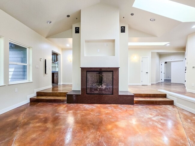 Photo - Spacious 3BD Rambler