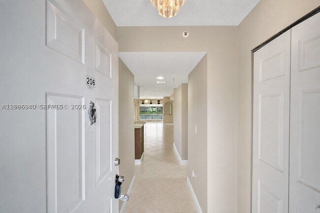 12547 Imperial Isle Dr Unit 206