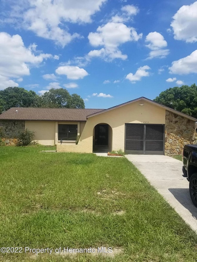 Photo - 1332 Bentley Ave