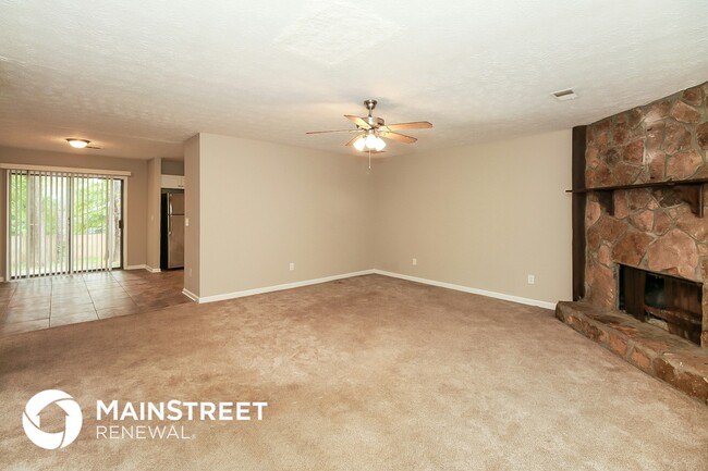 Photo - 8170 Winewood Ct
