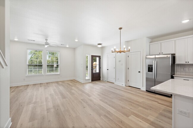 Photo - 608 Mercado St