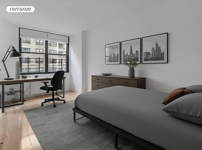 Photo - 301 E 87th St