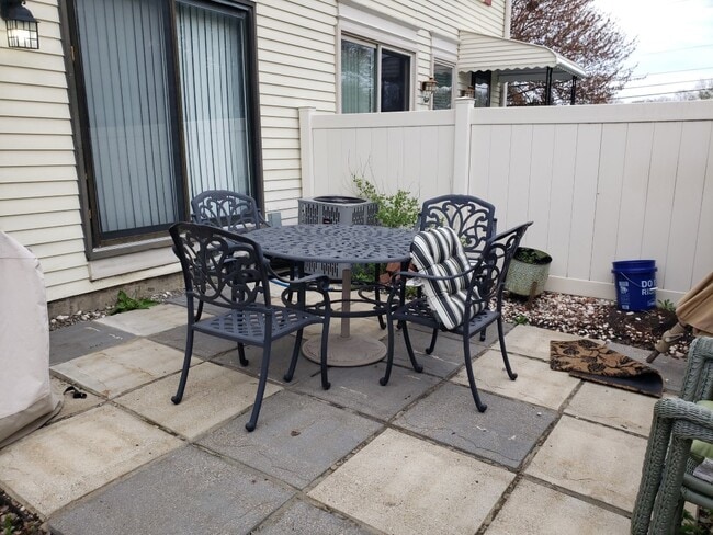 Photo - 38844 Golfview Dr E