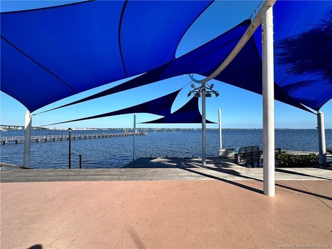 Photo - 2632 NE Pelican Wy