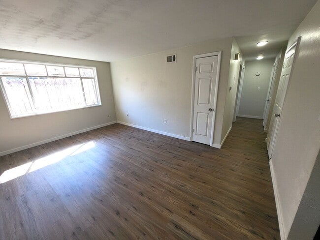 Photo - 3 bed 1 bath duplex in Clayton - $500 Off