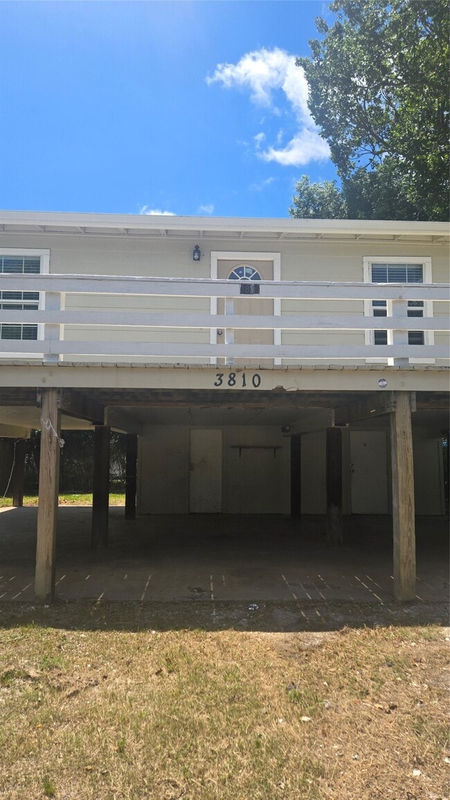 Building Photo - 3810 Chanterway St