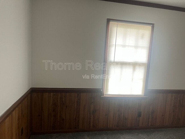 Photo - 200 Barnhill Ave