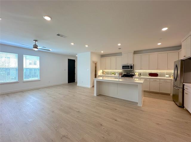 Photo - 4824 Lunker St