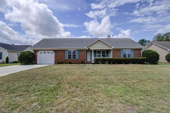 Building Photo - 3BR/2Bath/1 Garage/Fenced! Quail Woods community in the poplar Gorden Rd, North Wilmington area