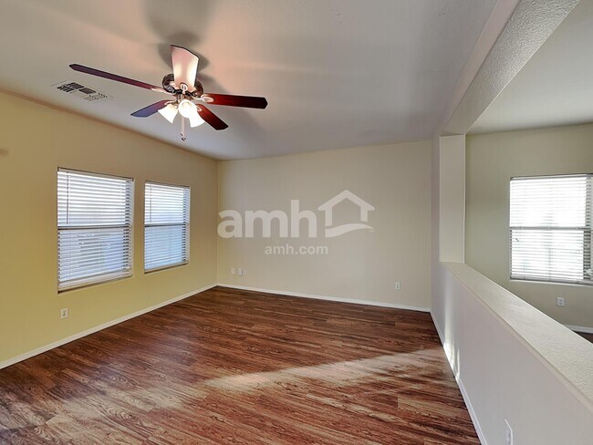 Photo - 17254 N 184th Dr