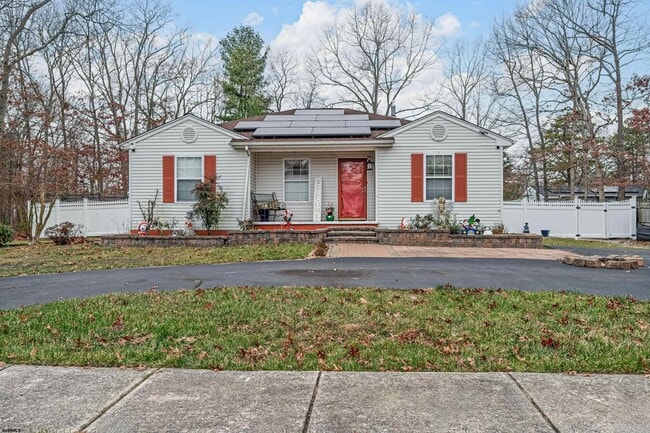 Photo - 303 Martin L King Ave