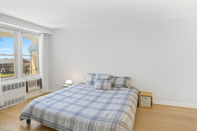 Photo - 91 Strawberry Hill Ave Unidad 432