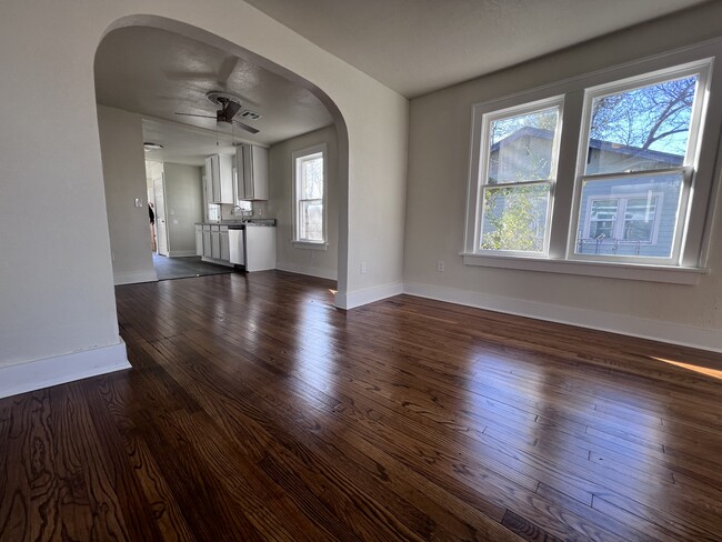 Photo - 1008 NW 31st St