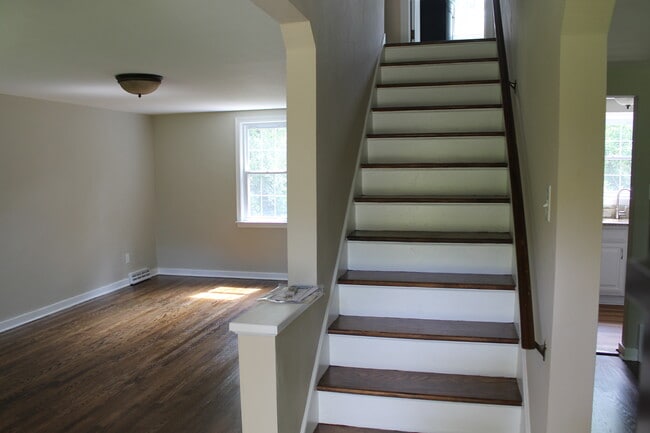 Photo - 300 Barclay Avenue